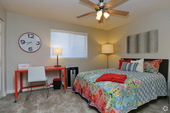 2 BR-Bedroom