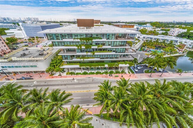 Building Photo - 2301 Collins Ave Unit 1030