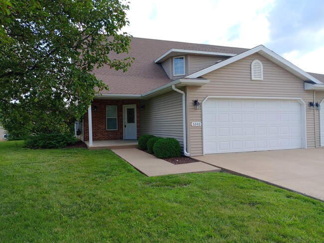 Photo - 3240 Wind River Cir Townhome