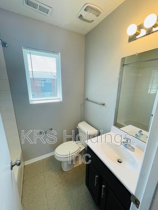Photo - 4113 Newsome Dr Unidad A