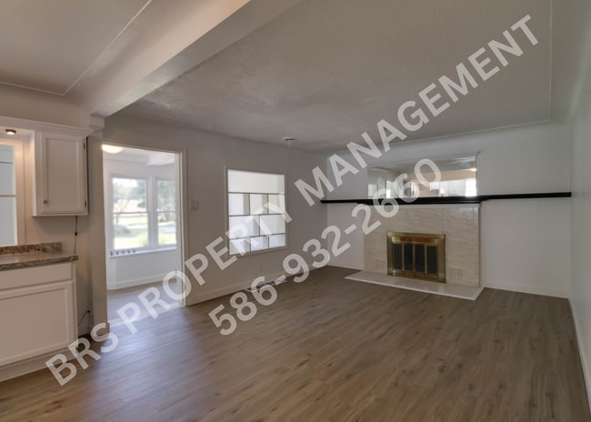 Photo - Remodeled Duplex 2 bedroom in Clinton Twp.