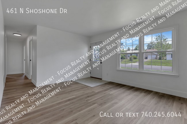 Photo - 461 N Shoshone Dr