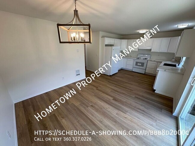 Photo - 223 Mill Rd SE