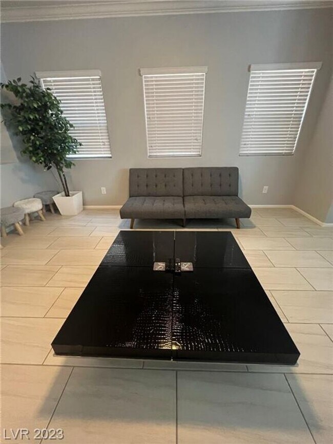 Photo - BEAUTIFUL HOME IMMACULATE AND READY TO MOVE-IN