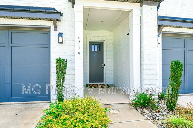 Photo - 4714 Blanchard Wy