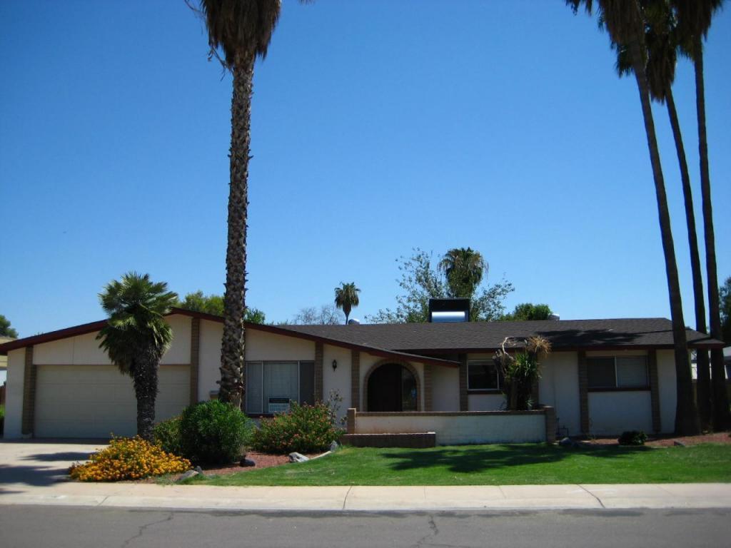 Tempe 4 Bed 2 Bath Includes Pool & Landsca... - Tempe 4 Bed 2 Bath Includes Pool & Landsca...