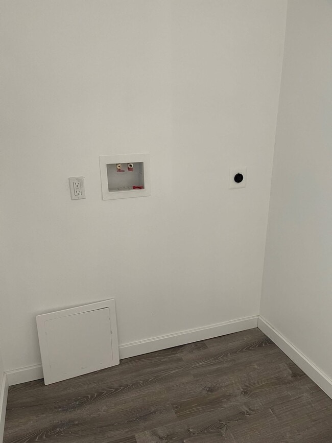 Photo - 4822 Kutztown Rd Unit 2