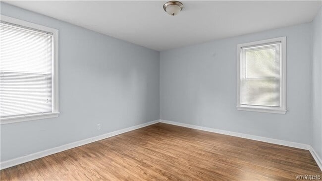 123 Kimberly Ave