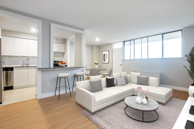 Photo - 103 & 105 West Lodge