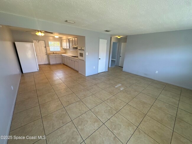 Photo - 125 Lucas Rd