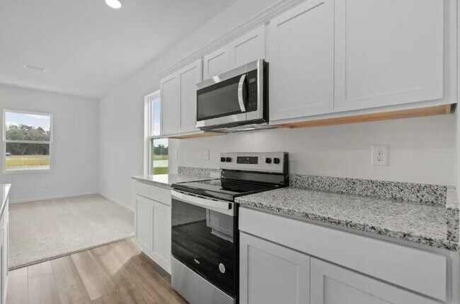 Photo - 141 Rother Pl