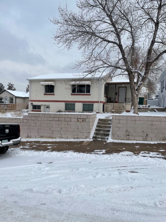 Building Photo - Great 2 bedroom Unit A