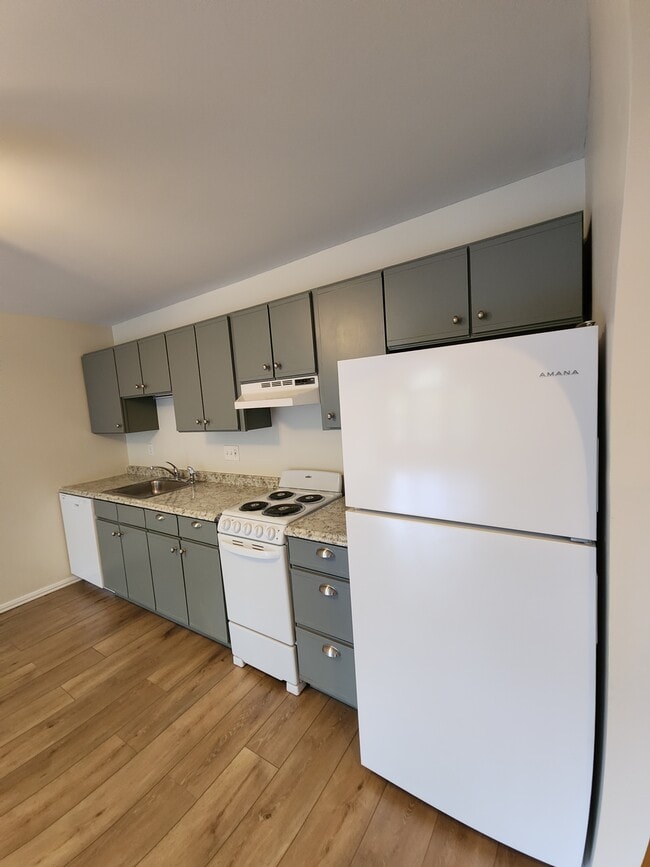 Photo - 24 West Rd Unit 35