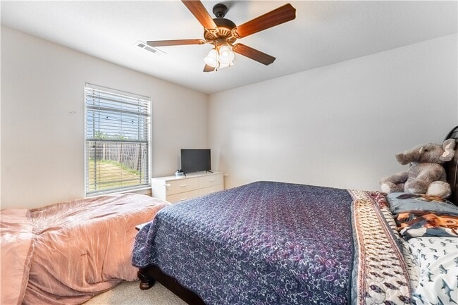 Photo - 1100 Huntleigh Dr