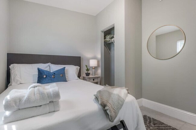 1500 W La Salle St Unit SI ID1628229P