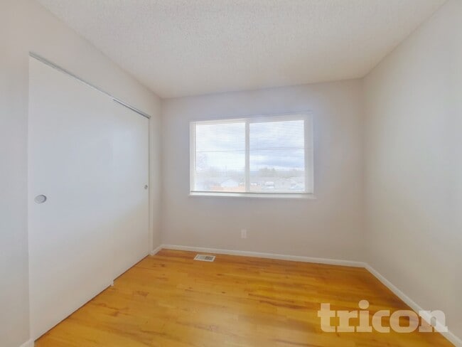 Photo - 3459 Rauscher Dr