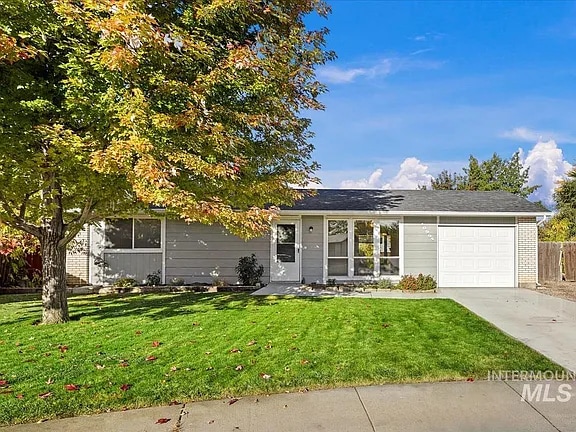 Building Photo - 10994 W Wildrose Ct Rental