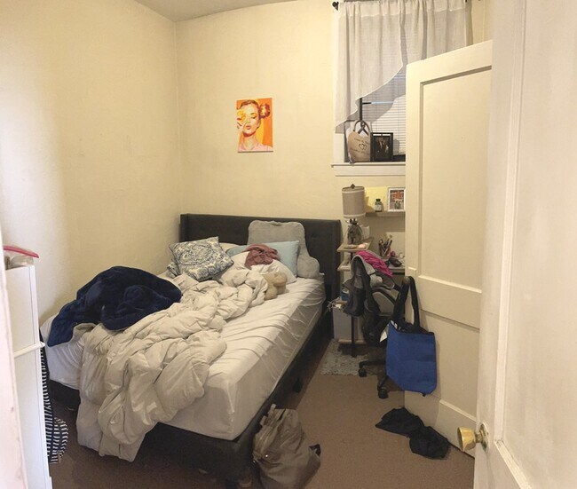 471 Commonwealth Ave Unit 2R