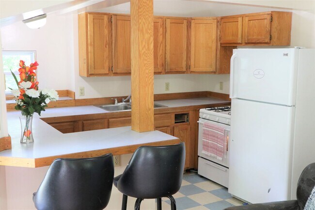 Photo - 502 S Aurora St Unidad 2