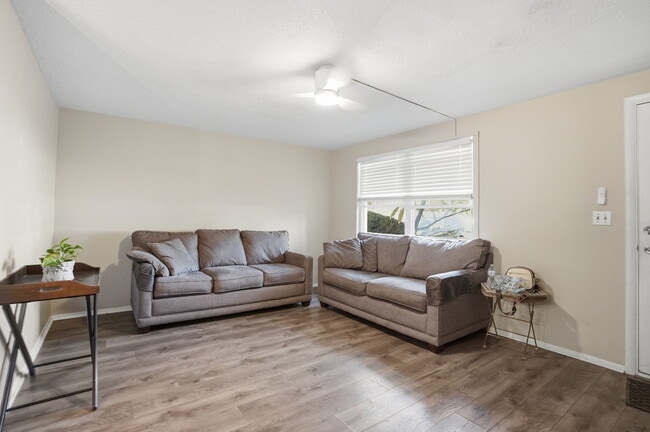 Photo - 4219 Sheldon Pl