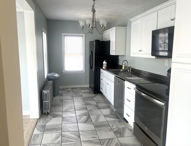 Photo - 147 Lake Ave Unit 147