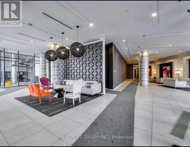 Photo - 49 E Liberty St Unité 2006