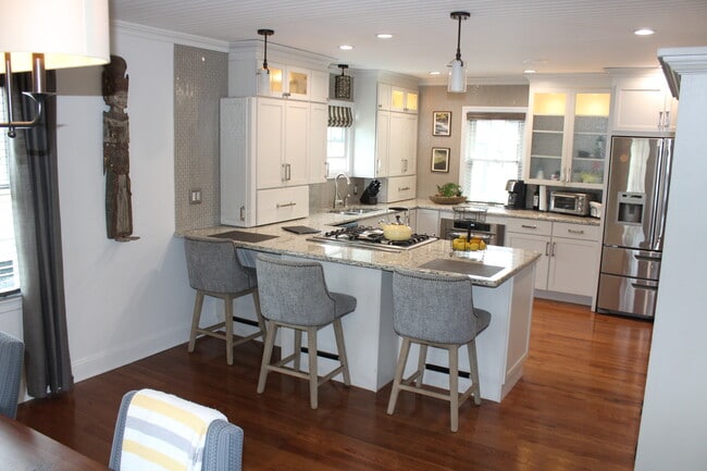 Building Photo - 9144 River Rd Unit 9144Main Rental