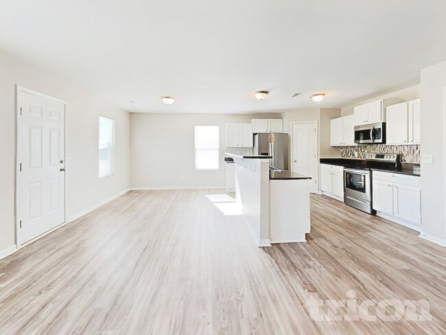 Photo - 1912 Carpenter Cabin Dr