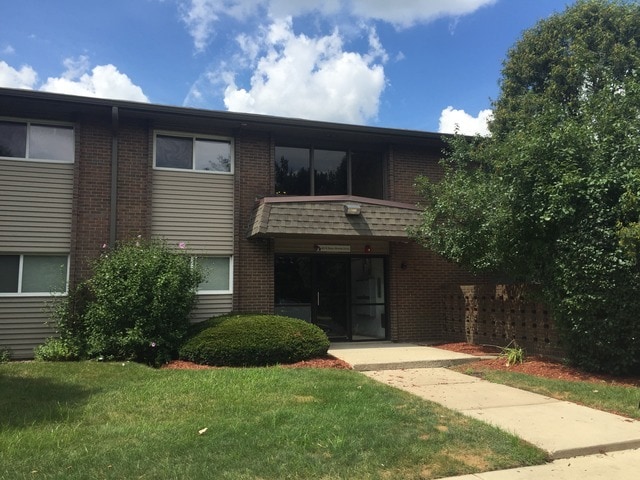 Building Photo - 4518 Beau Monde Dr Unit 205 Rental