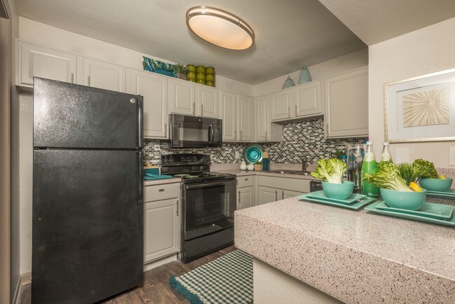 Enclave At Bear Creek Apartments For Rent in Euless, TX
