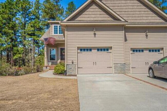 Photo - 10 Cypress Cir