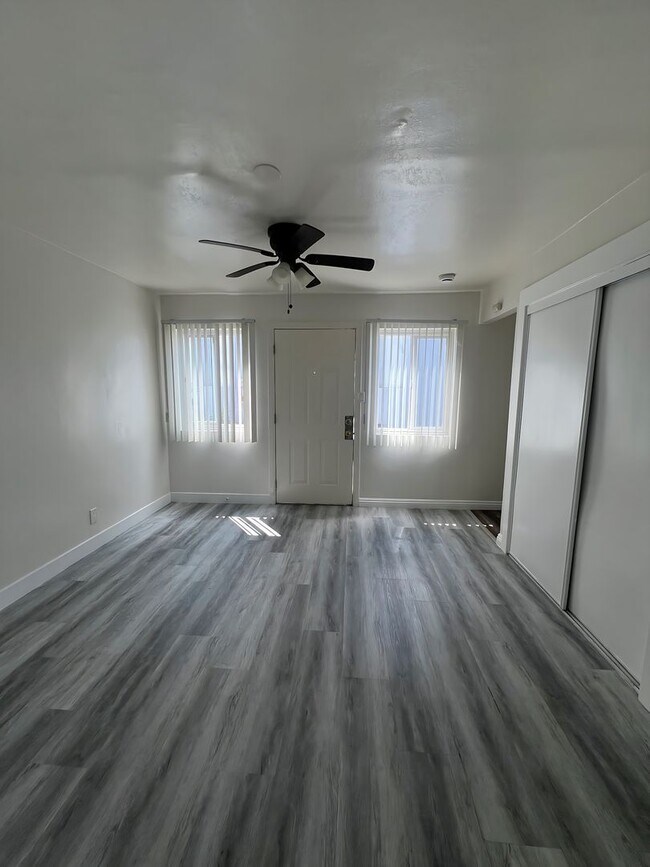 819 S Palos Verdes St Unidad E1