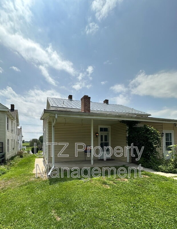 Building Photo - 3977 Littlestown Pike Unit A