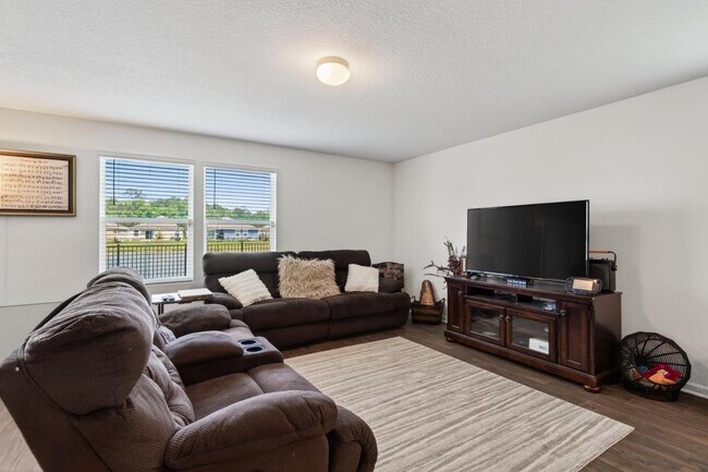 Photo - 12655 Cucumber Tree St