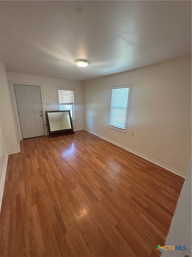 Photo - 808 S Cameron St