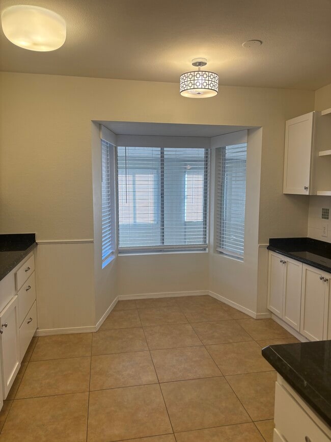 Photo - 18419 N 94th Dr