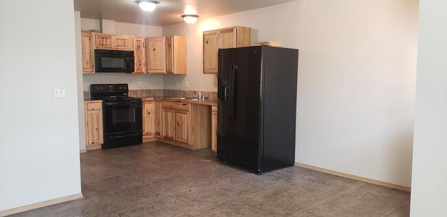 Photo - 13914 W Redding Dr Unit A