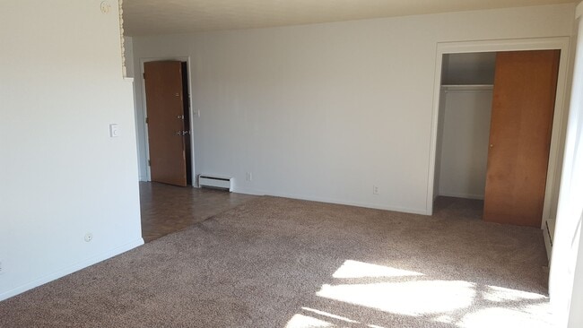 Photo - Spacious 1 Bed 1 Bath in the heart of Speedway! Unit Apt. 02