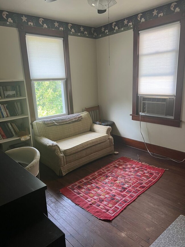 Photo - Historic 3 bedroom 1.5 bath home!