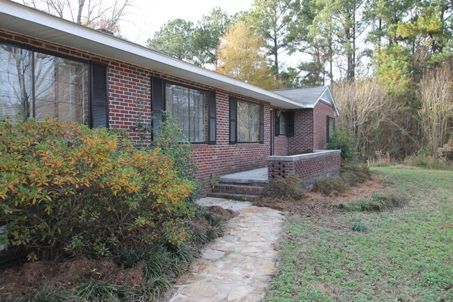 Photo - Exclusively Offered by Muse Realty, LLC