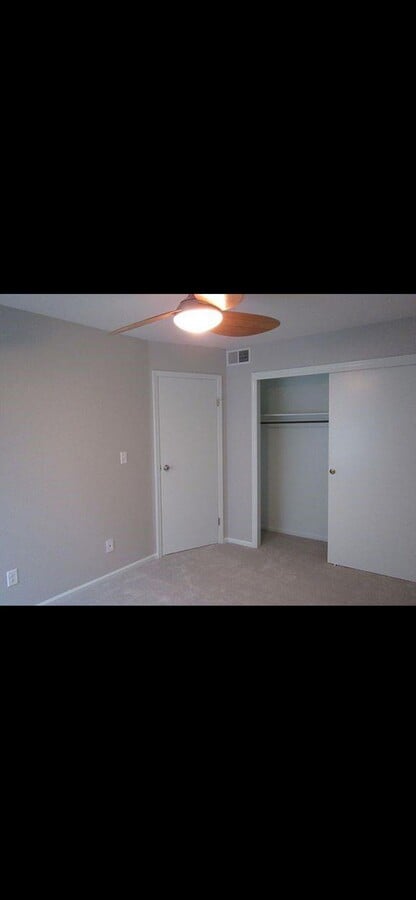 Photo - 908 Chatham Ln Unidad D