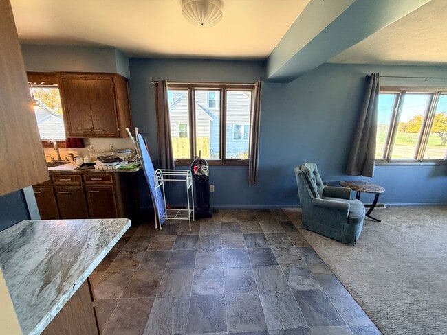 Photo - 2450 Porter St SW Unit 2452