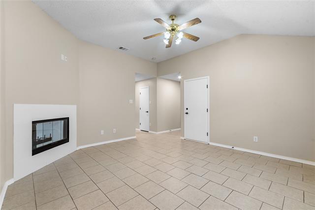 Photo - 1035 N Ravinia Dr