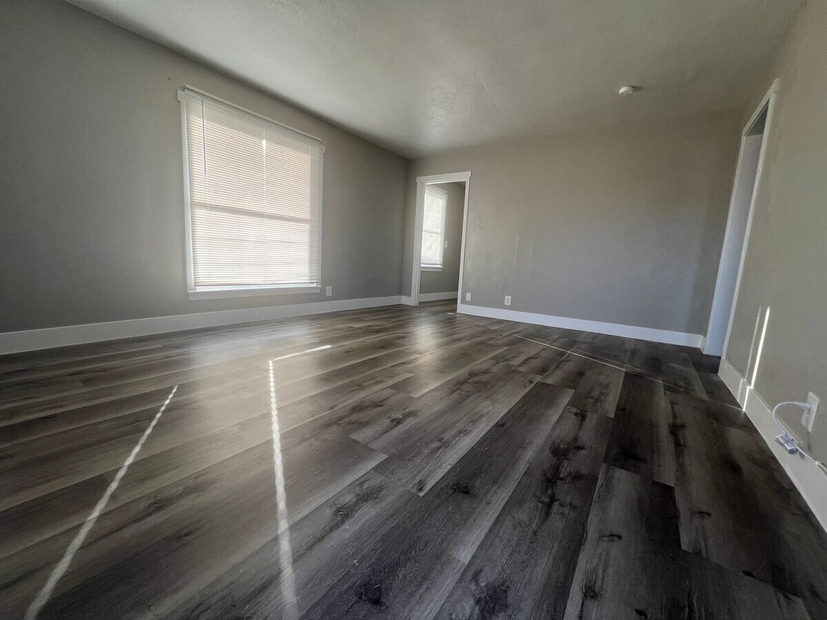 Photo - 632 N 9th Street Unidad B