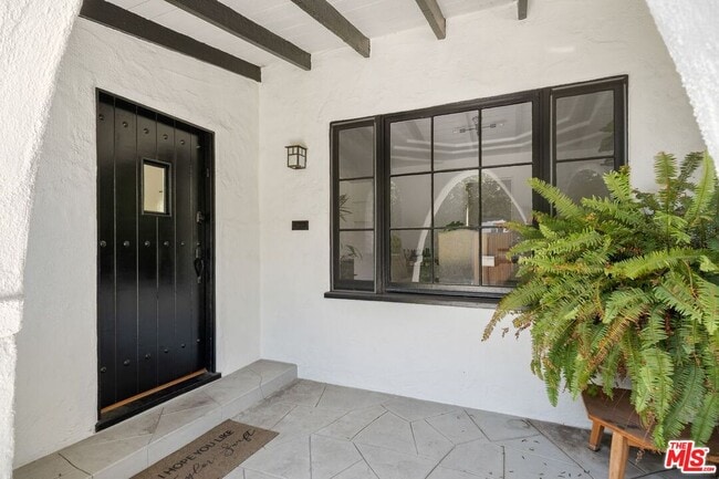 Photo - 601 Hayworth Ave