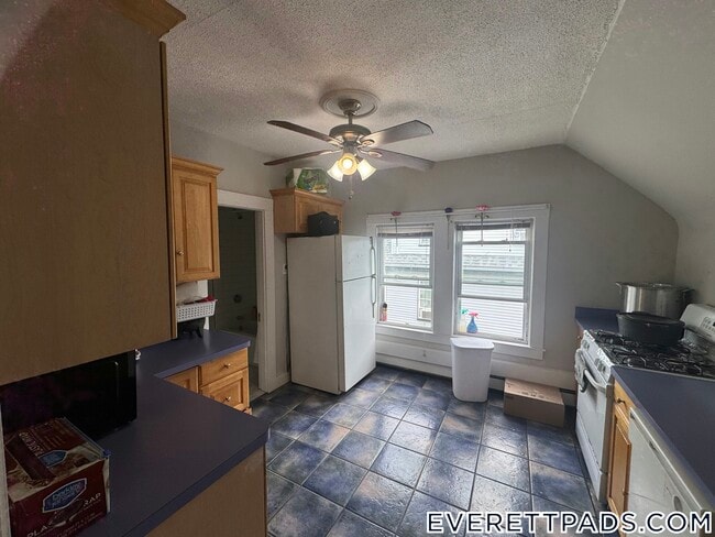 38 Winslow St Unit 3