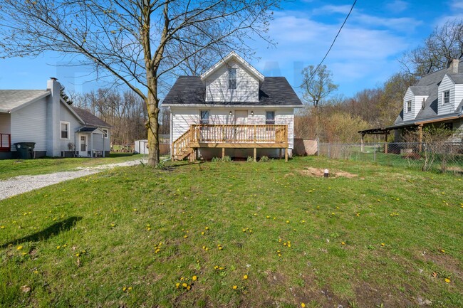 AMHA Ready - Renovated 3bd/1bth Cape Cod i... - AMHA Ready - Renovated 3bd/1bth Cape Cod i... House