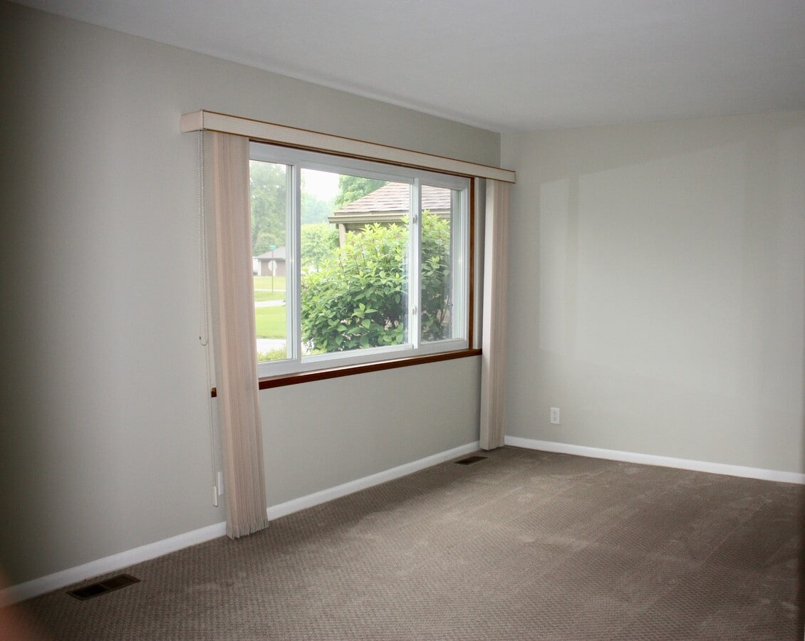 Photo - 8352 Galloway Dr