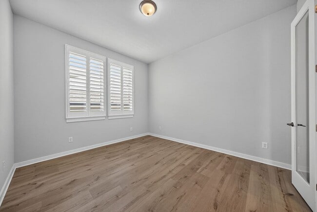 Photo - 1525 Escarpment Rd