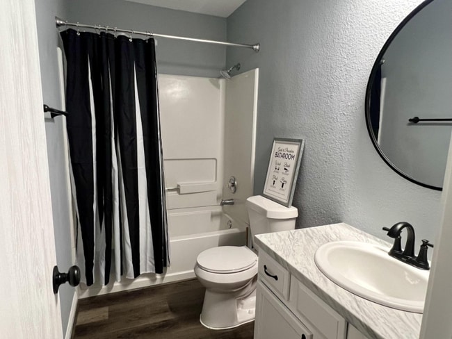 Photo - 4718 Dorchester Heights Ln